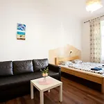 Wow Wow Apartment *
